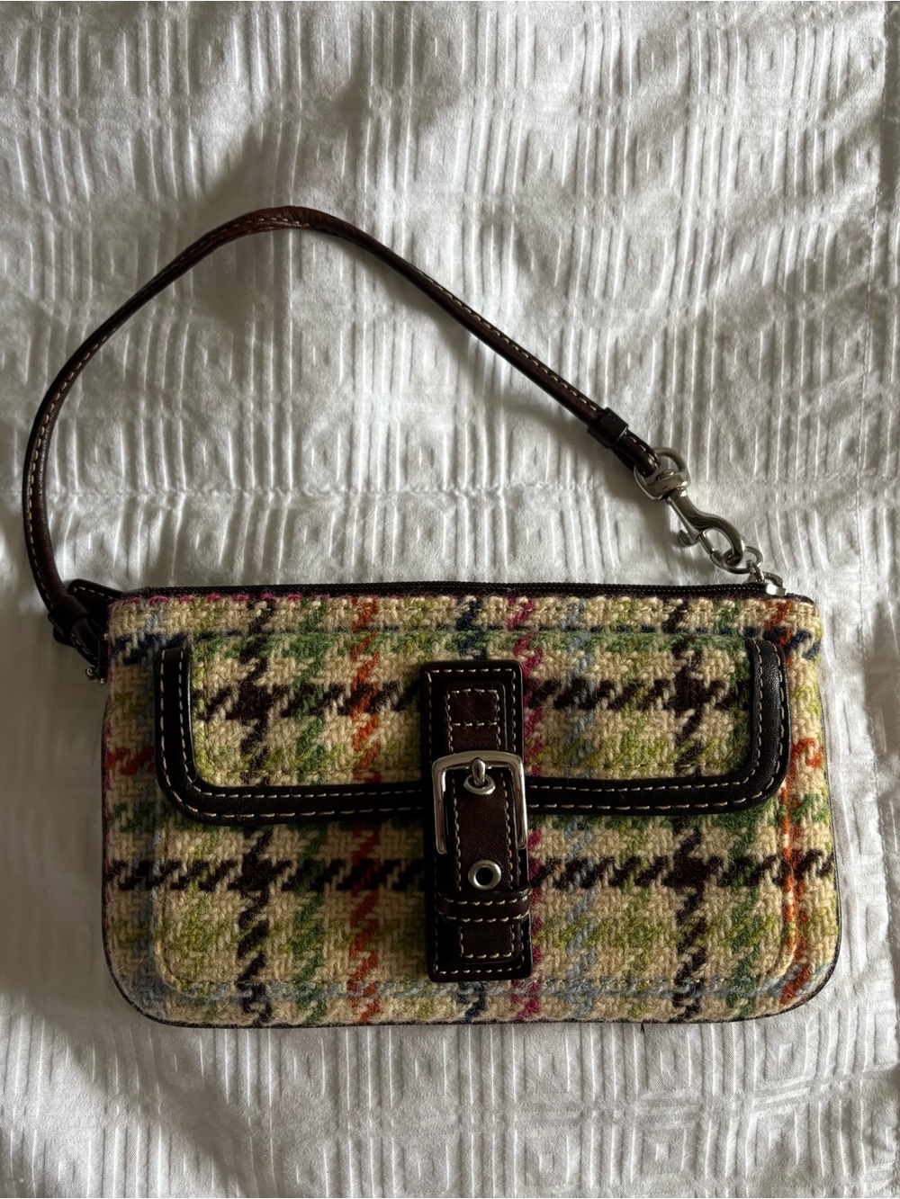 vintage coach hamptons clutch